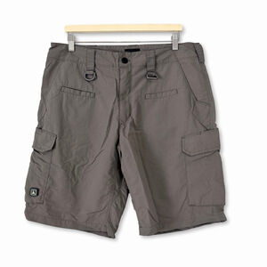 Triple Aught Design Force 10 Gray Nylon Cargo Shorts Men's Waist Size 36 Travel